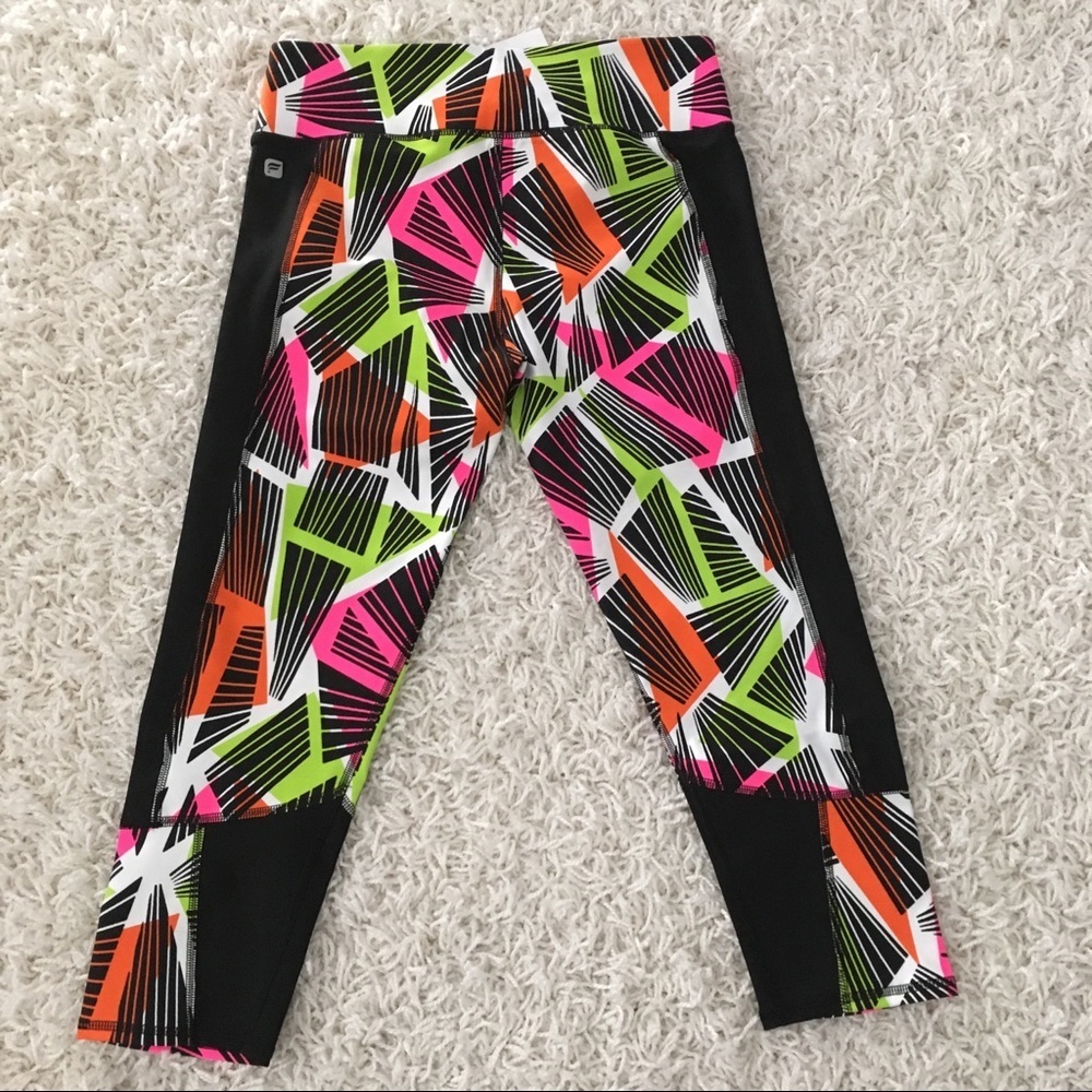 Fabletics Moisture Wicking Technology Capris - S … - image 4